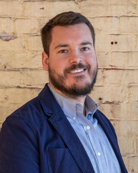 Seth Shriner headshot