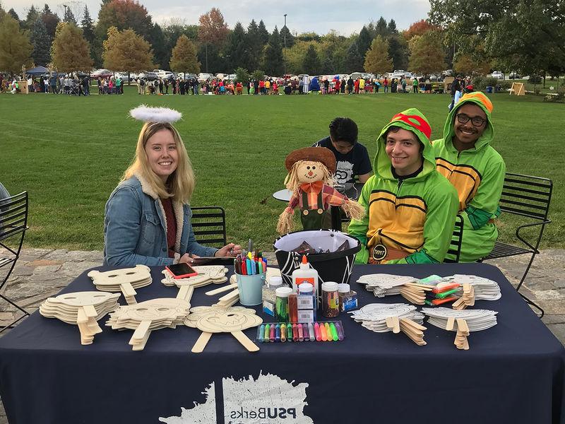 Penn State Berks faculty, staff and students at a previous Fall Fest.