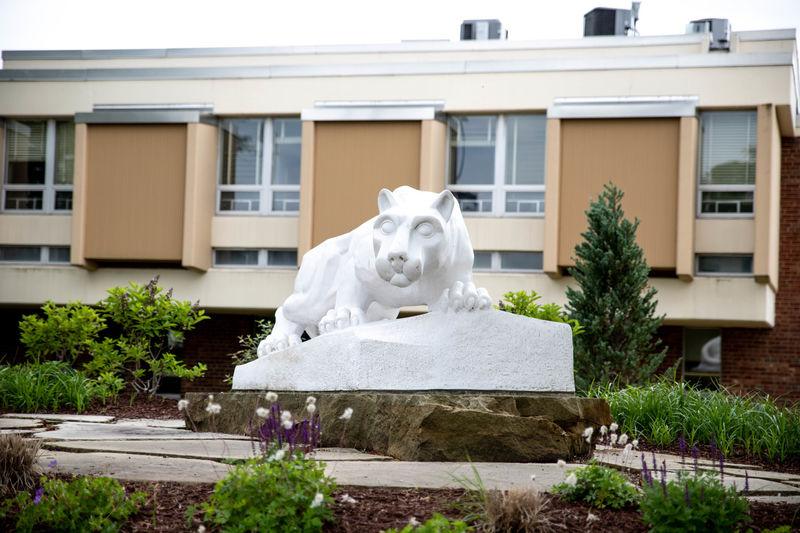 Penn State New Kensington lion shrine