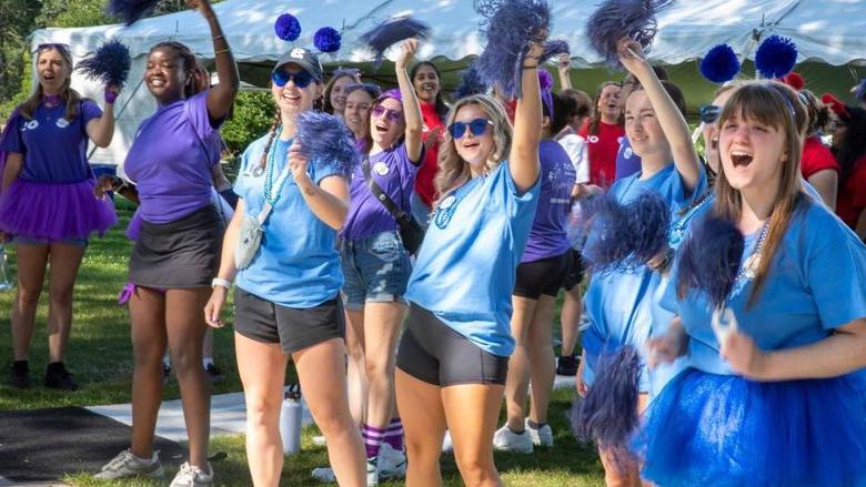 Photo of students at Welcome Weekend