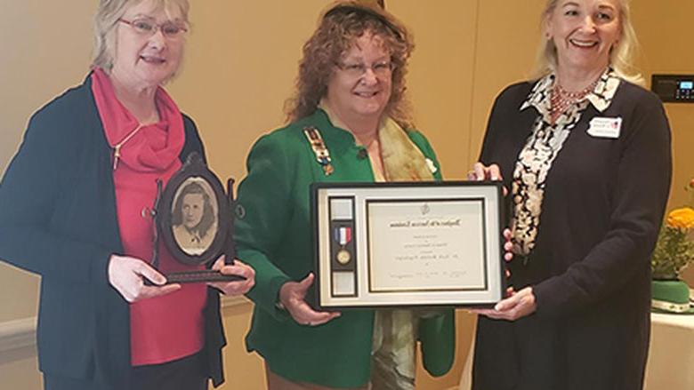 Freyberger honored by DAR