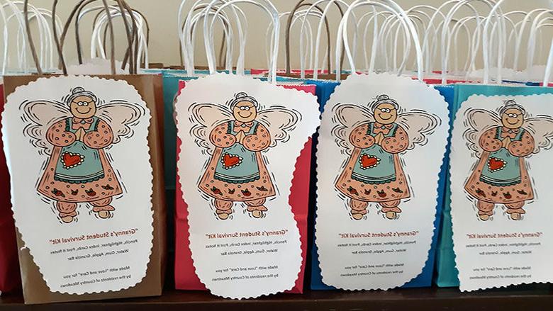 Smilegram gift bag