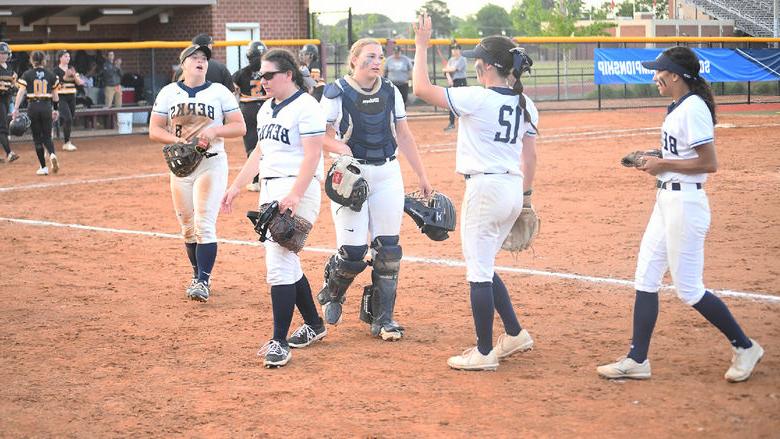 Penn State Berks Women's Softball Team