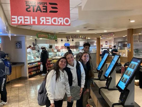 tully's kiosk