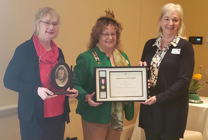 Dr. Ruth Matilda Freyberger honored by DAR. 