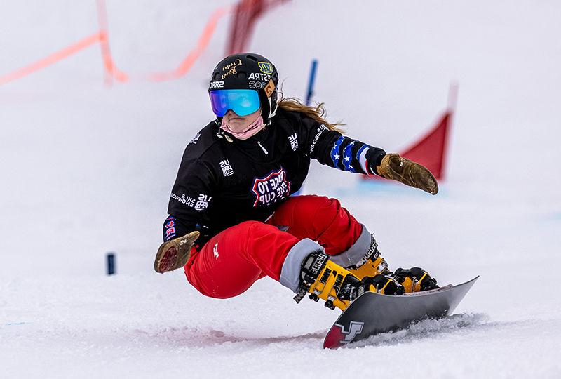 Kaiya Kizuka snowboarding